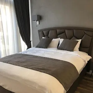 https://luxury-aprts-in-king-david-residence.alltbilisihotels.com