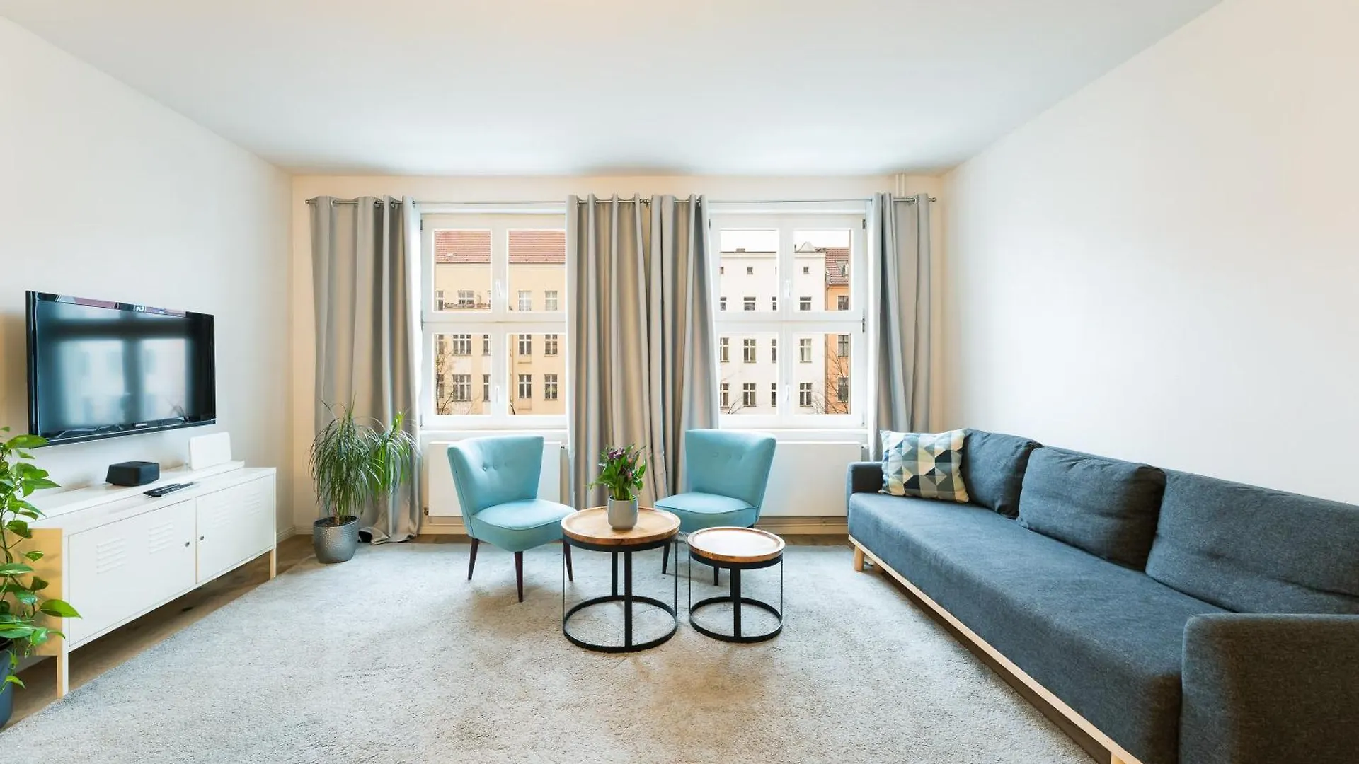 Downtown Apartments Torstr, 4 Unique Units From 1-3 Bedrooms 0*, Berlin Germany