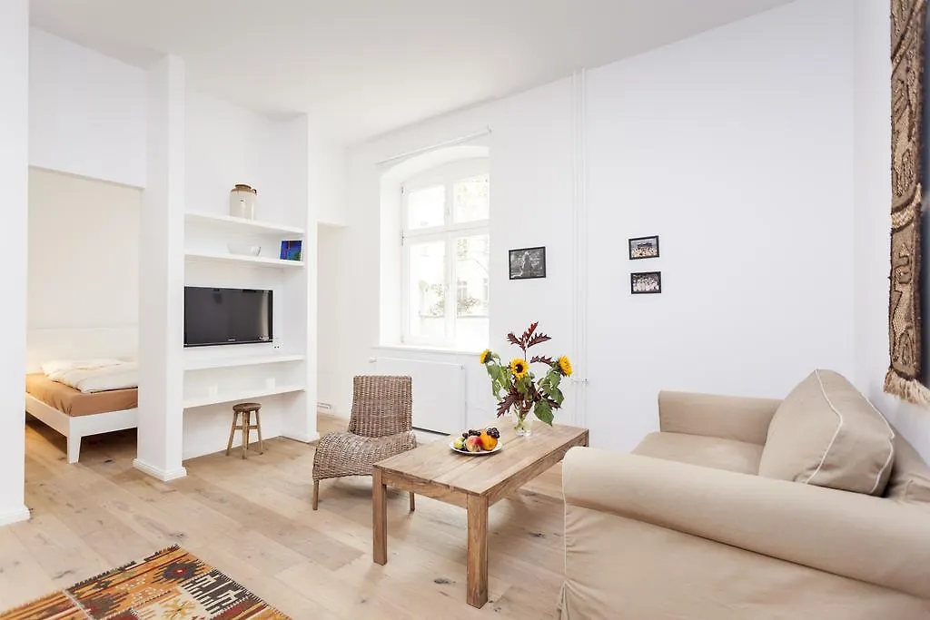 Downtown Apartments Torstr, 4 Unique Units From 1-3 Bedrooms Berlín Alemania